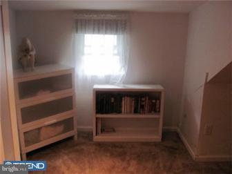 51 Mohawk Avenue Clementon, NJ 08021 - Photo 6 of 12 Bedroom - Main