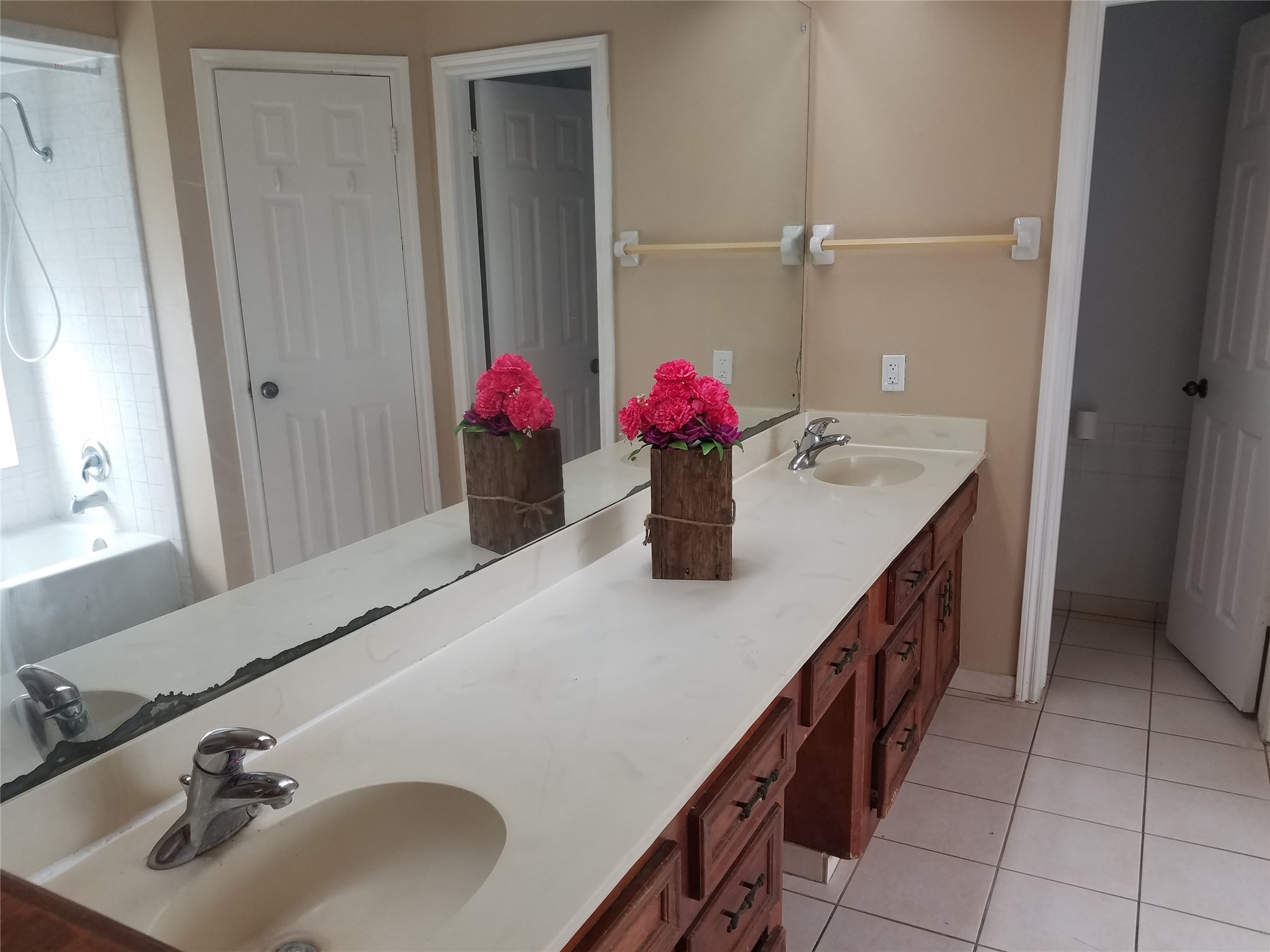 15526 Rio Plaza Drive Houston, TX 77083 - Photo 22 of 36