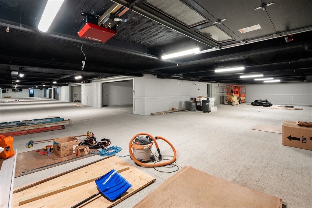 956 Walnut Street, Unit 7 Newton, MA 02461 - Photo 27 of 33 a room with gym equipment