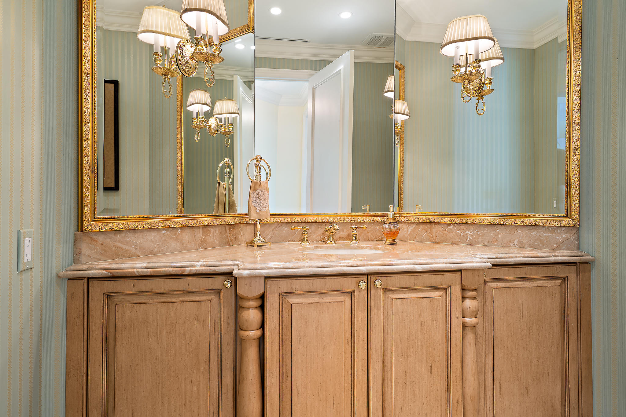 12029 Intercoastal Terrace Tequesta, FL 33469 - Photo 35 of 54 MLS-38