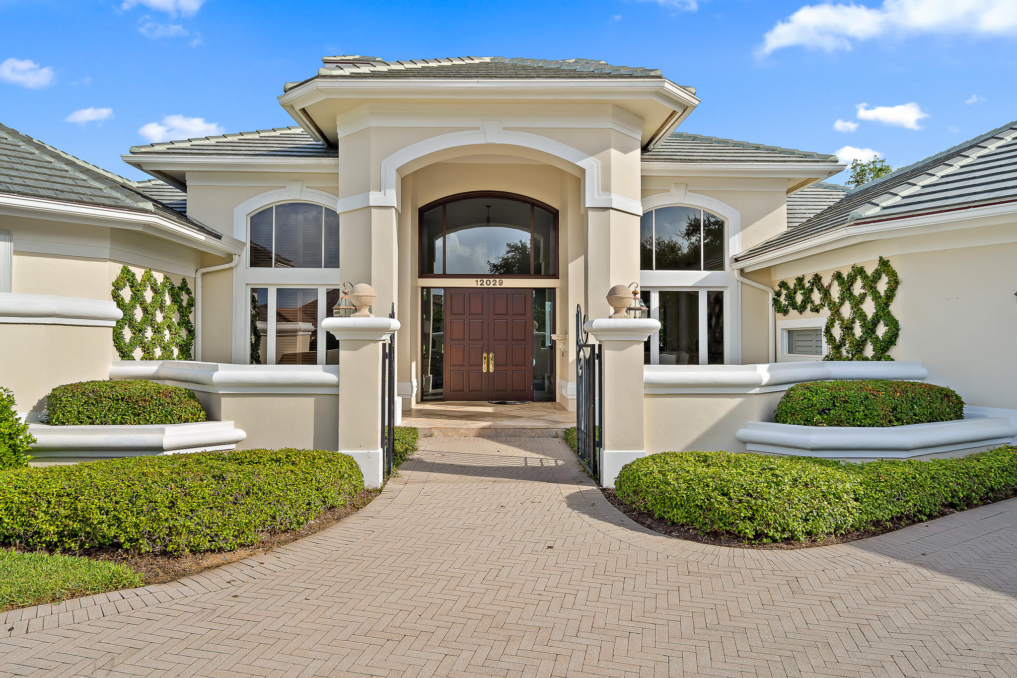 12029 Intercoastal Terrace Tequesta, FL 33469 - Photo 7 of 54 MLS-1