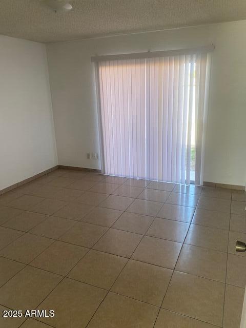 420 East Dunbar Drive Tempe, AZ 85282 - Photo 6 of 11 a view of a utility room and window