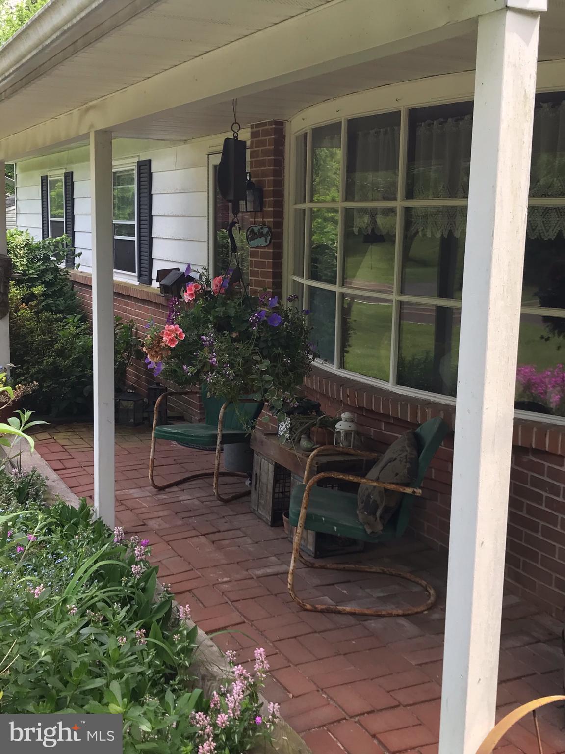 1540 Temple Road Pottstown, PA 19465 - Photo 3 of 12