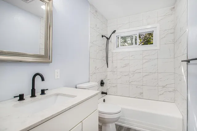 $294,900 | 29942 Connecticut Avenue, Elkhart, IN 46516