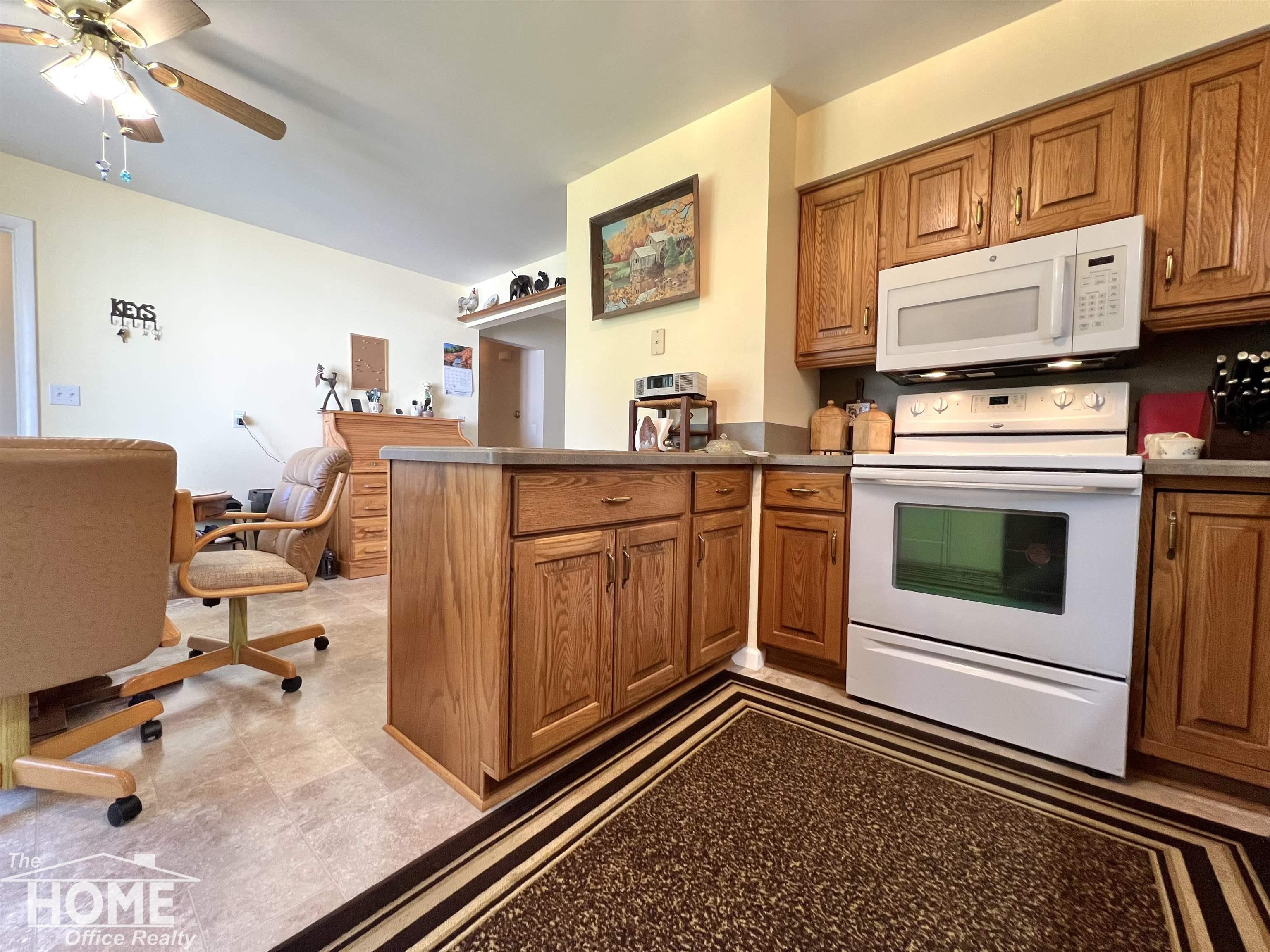 809 Moore Street Owosso, MI 48867 - Photo 10 of 43