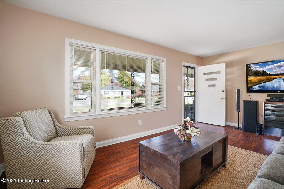 5284 Julia Road Louisville, KY 40258 - Photo 14 of 38 14-5284-14