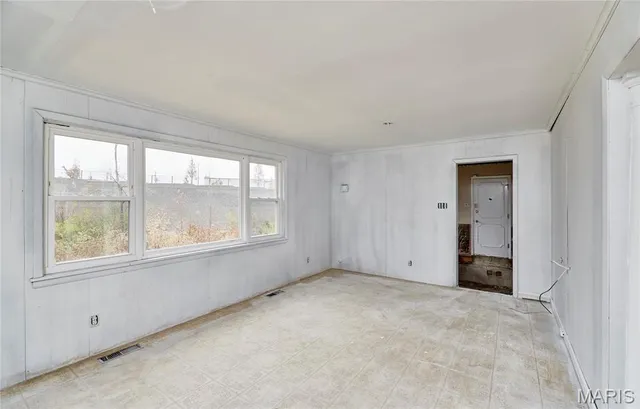 $274,900 | 8637 Mayflower Court, St. Louis, MO 63132