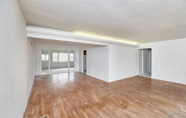 $274,900 | 8637 Mayflower Court, St. Louis, MO 63132