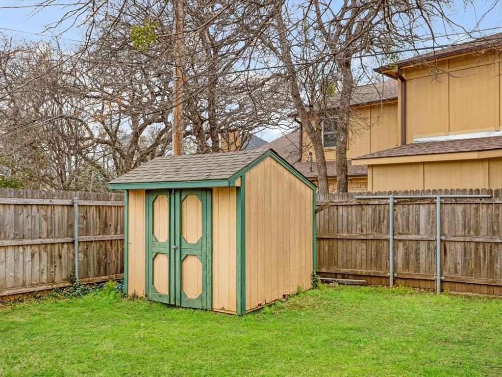 6619 Saddle Ridge Road Arlington, TX 76016 - Photo 20 of 32