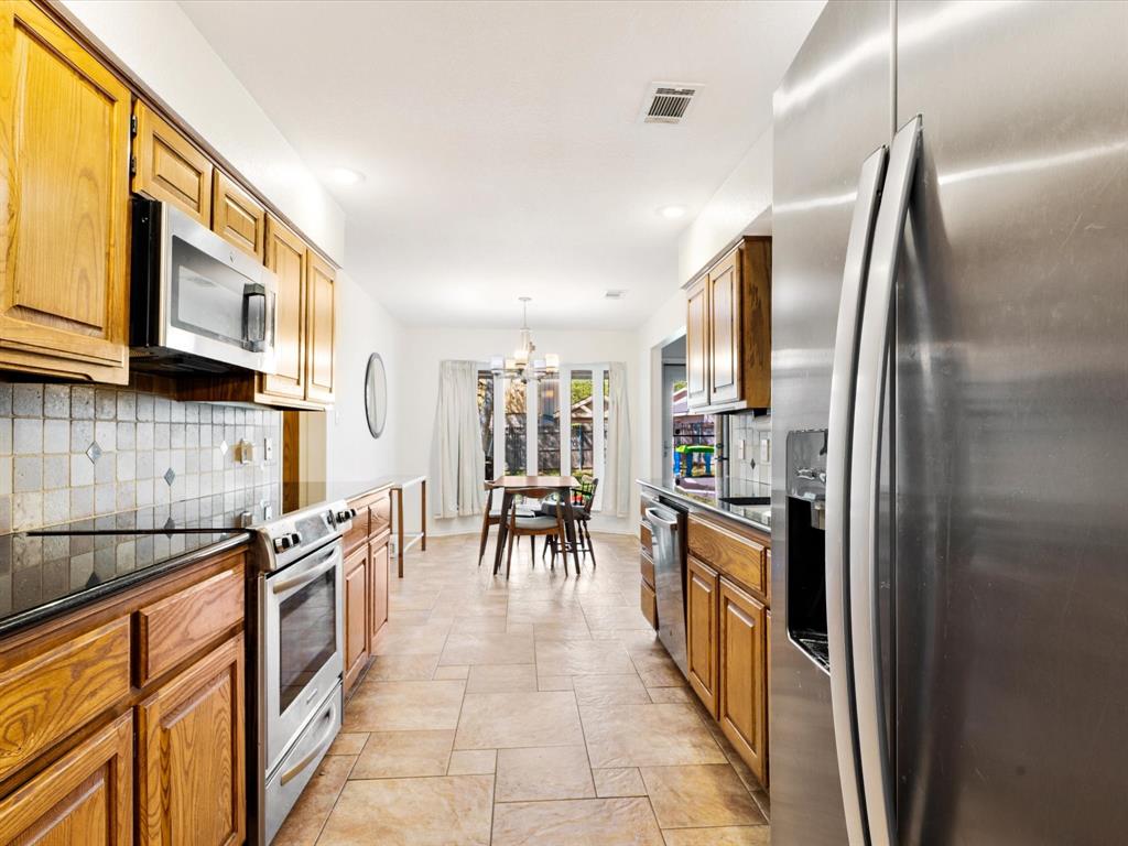 6619 Saddle Ridge Road Arlington, TX 76016 - Photo 27 of 32