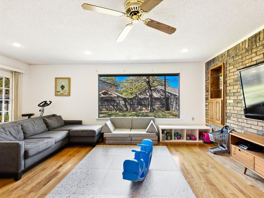 6619 Saddle Ridge Road Arlington, TX 76016 - Photo 6 of 32