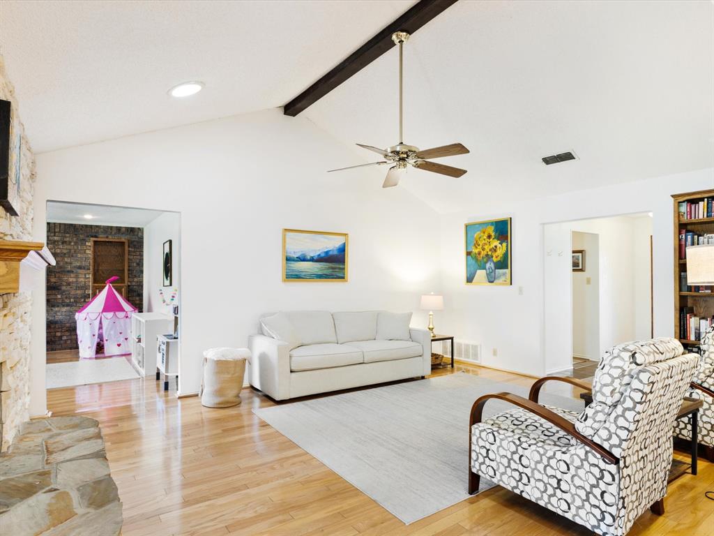 6619 Saddle Ridge Road Arlington, TX 76016 - Photo 7 of 32