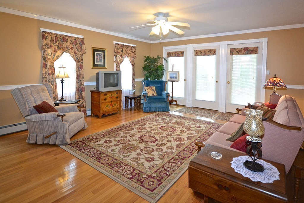10 Sunset Beach Road Fairhaven, MA 02719 - Photo 9 of 29 Gallery Image 9