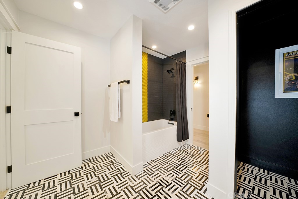 13862 Gimbert Lane North Tustin, CA 92705 - Photo 30 of 63 a bathroom with a sink and a mirror