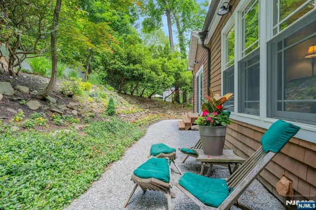 $2,398,000 | 193 South Franklin Turnpike, Ramsey, NJ 07446