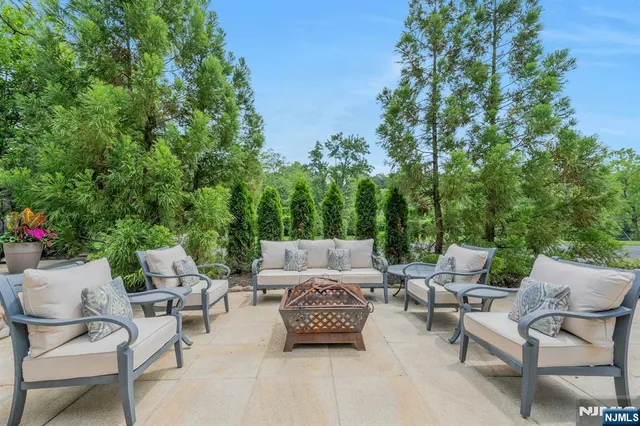 $2,398,000 | 193 South Franklin Turnpike, Ramsey, NJ 07446