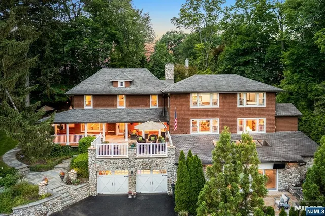$2,398,000 | 193 South Franklin Turnpike, Ramsey, NJ 07446