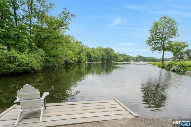 $2,398,000 | 193 South Franklin Turnpike, Ramsey, NJ 07446