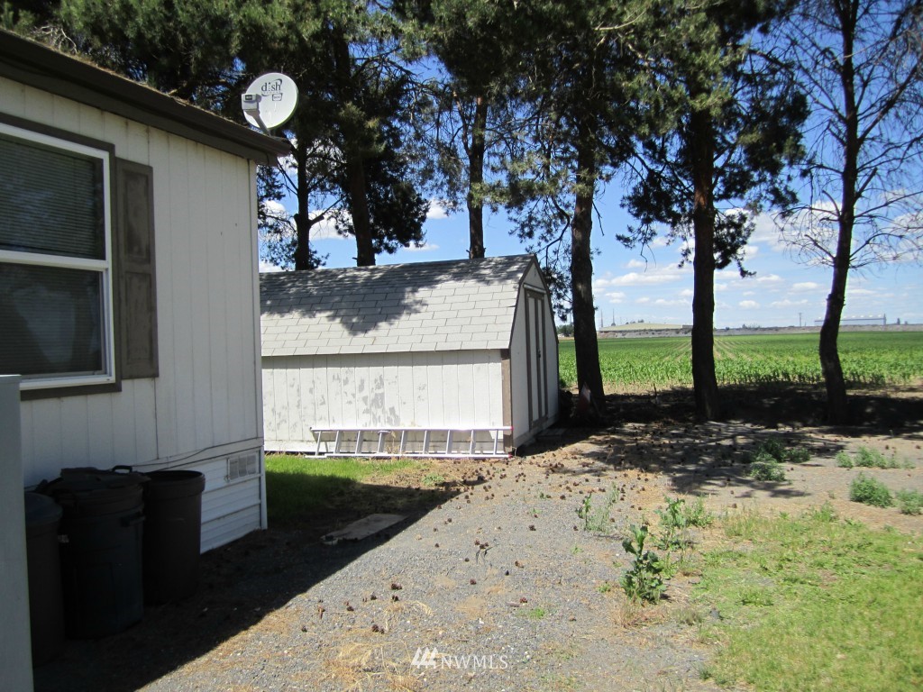 1347 Rd M Southeast, Unit F Moses Lake, WA 98837 - Photo 5 of 17 Gallery Image 5