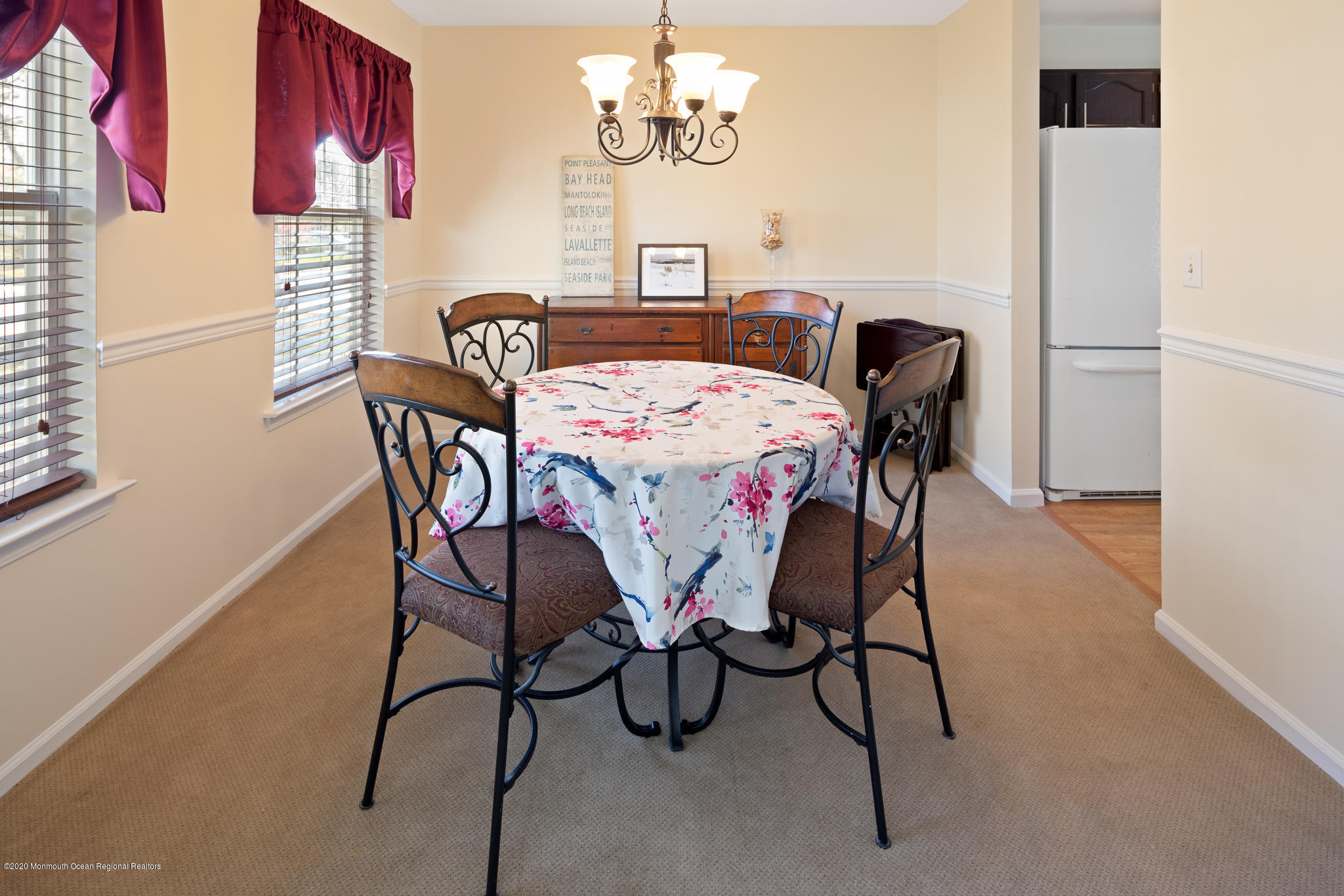 133 Gunwale Road Manahawkin, NJ 08050 - Photo 6 of 36 70CE8BD0-5EC9-4926-86F0-9B6B5D1C4072