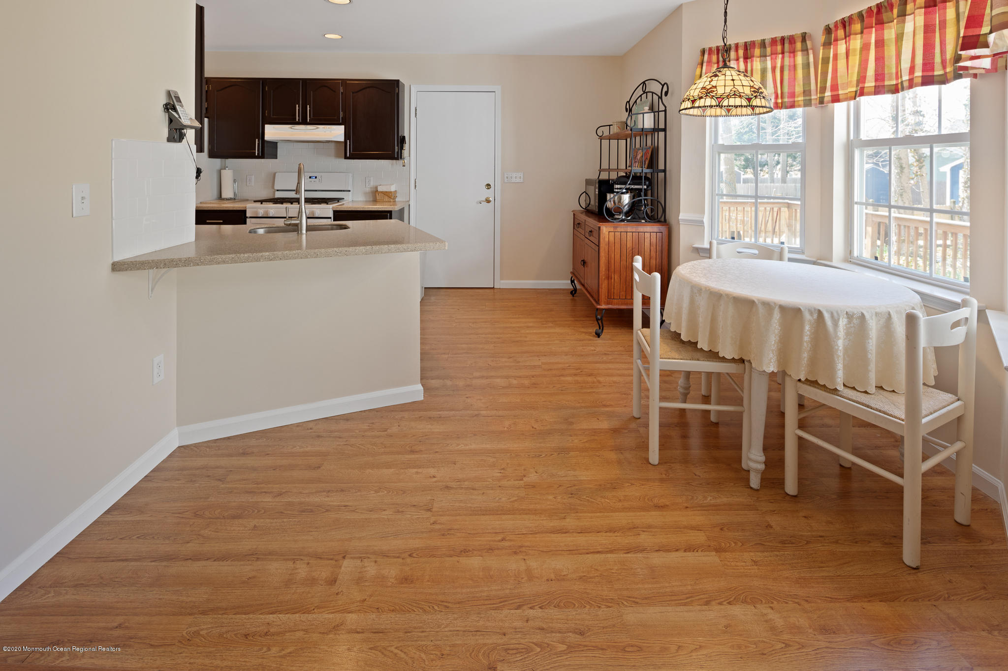 133 Gunwale Road Manahawkin, NJ 08050 - Photo 8 of 36 4EF5C1E9-544F-4CAA-966A-992978351AF4