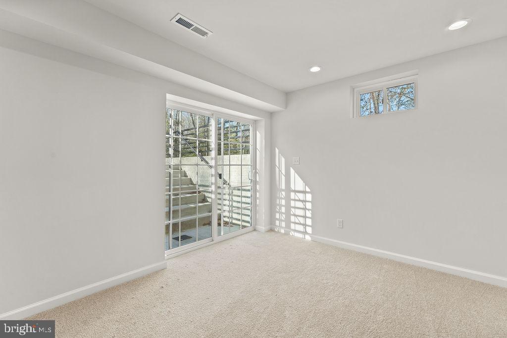 9006 Pumpkin Neck Road King George, VA 22485 - Photo 36 of 47