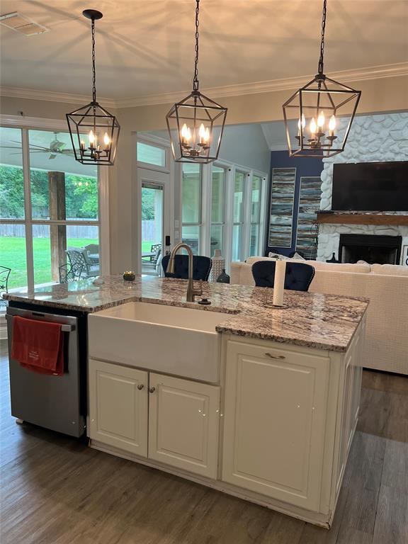5270 Quad J Road Shreveport, LA 71107 - Photo 14 of 18 a kitchen with sink and window