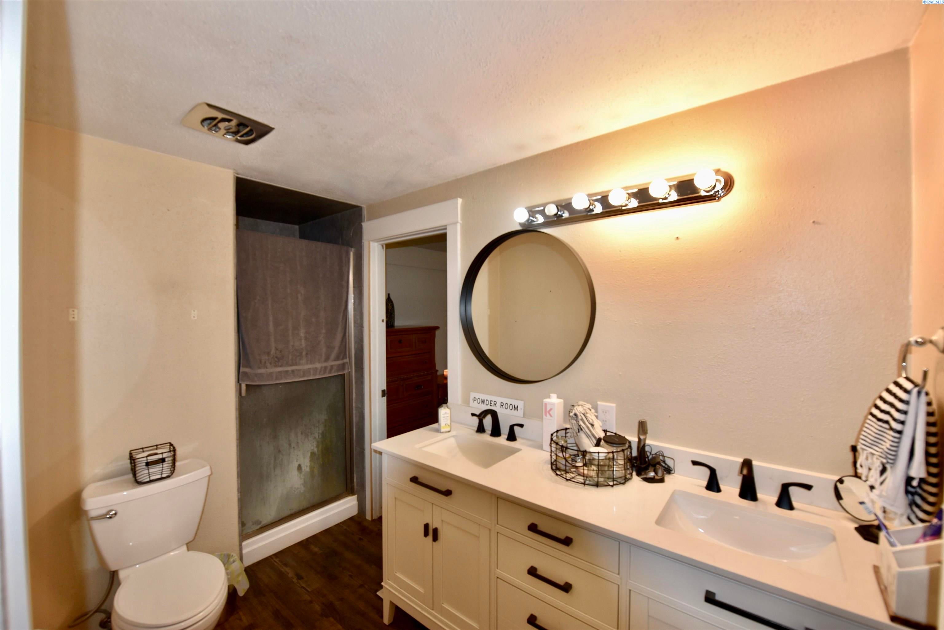 2131 Elm Road Pasco, WA 99301 - Photo 12 of 29 Gallery Image 12