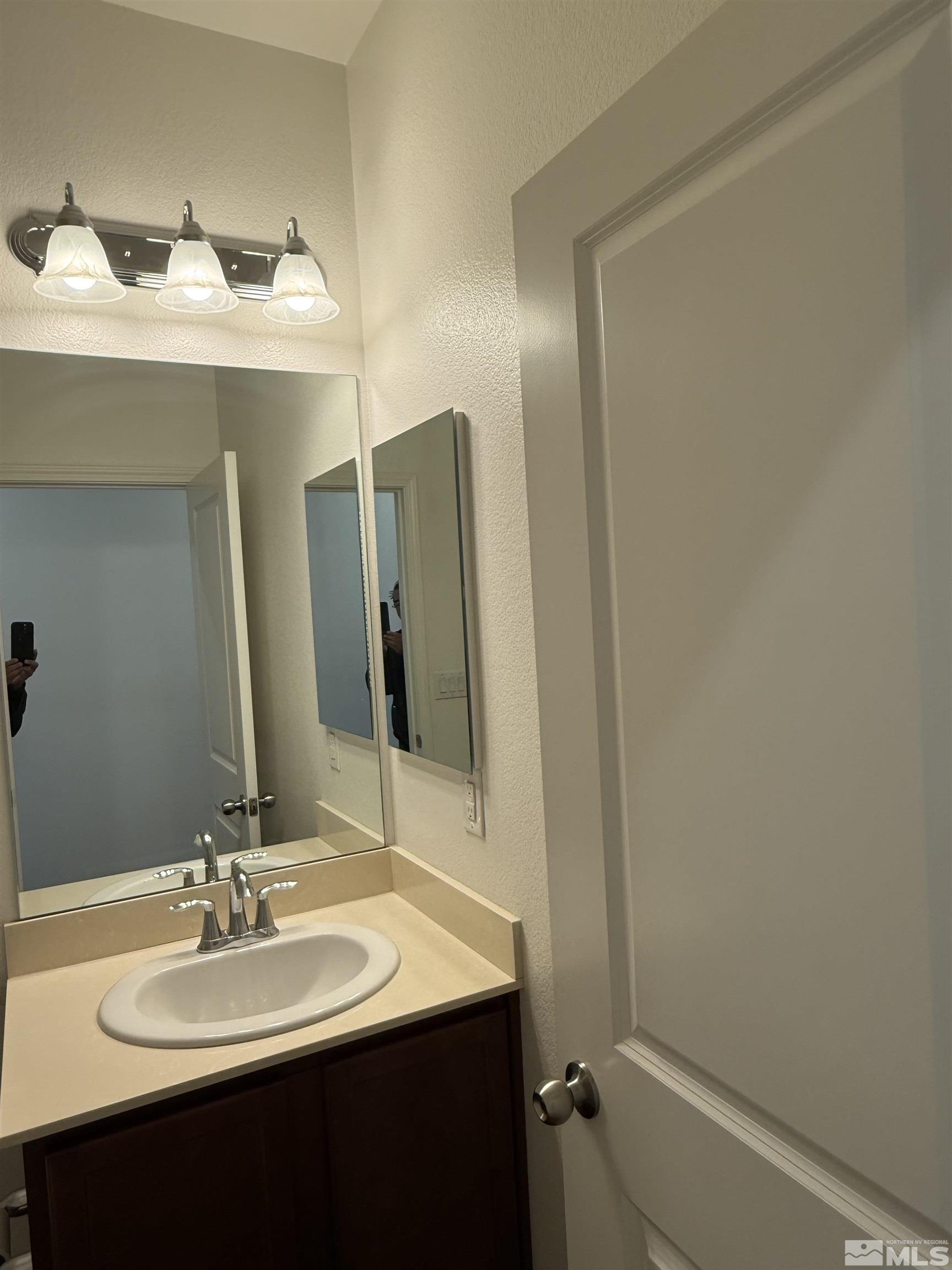 9210 Atoll Court Reno, NV 89506 - Photo 13 of 26 Photo 13