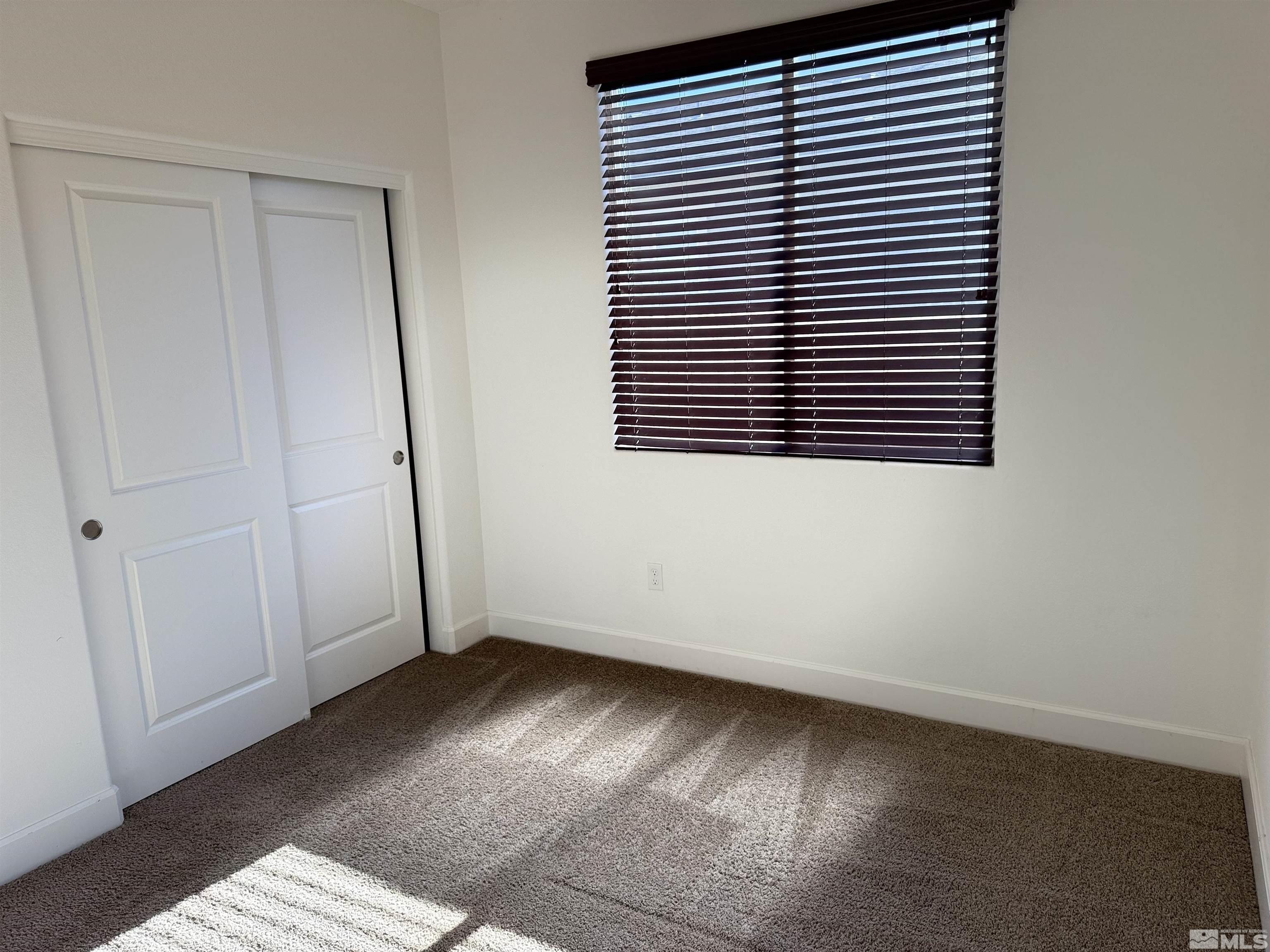 9210 Atoll Court Reno, NV 89506 - Photo 5 of 26 Photo 5