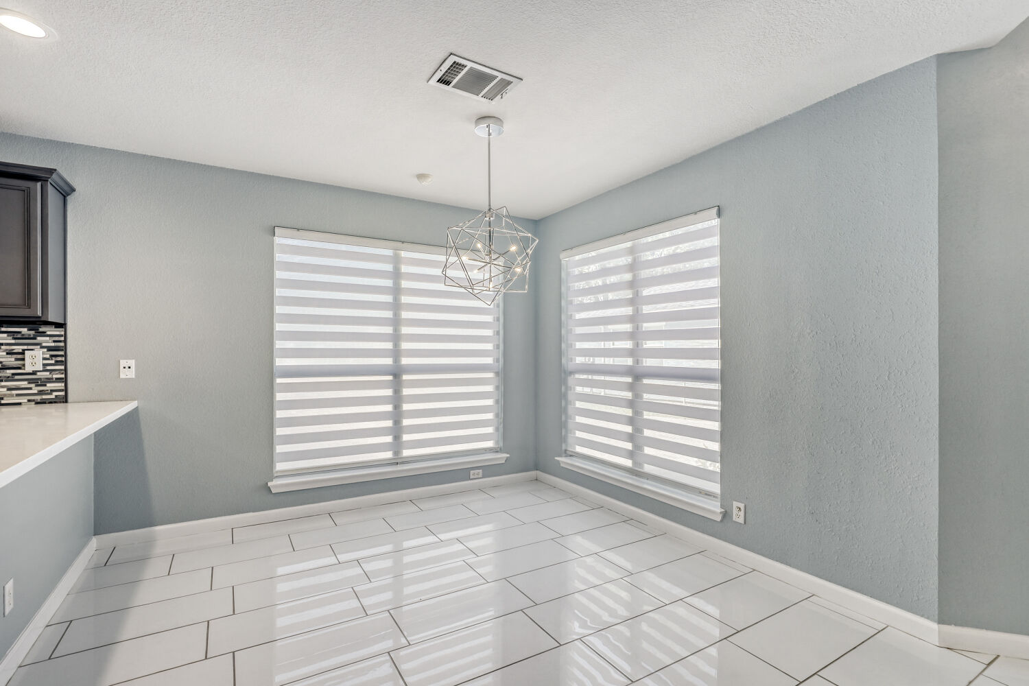 2529 Tandi Trail Round Rock, TX 78664 - Photo 13 of 32 a view of an empty room with a window