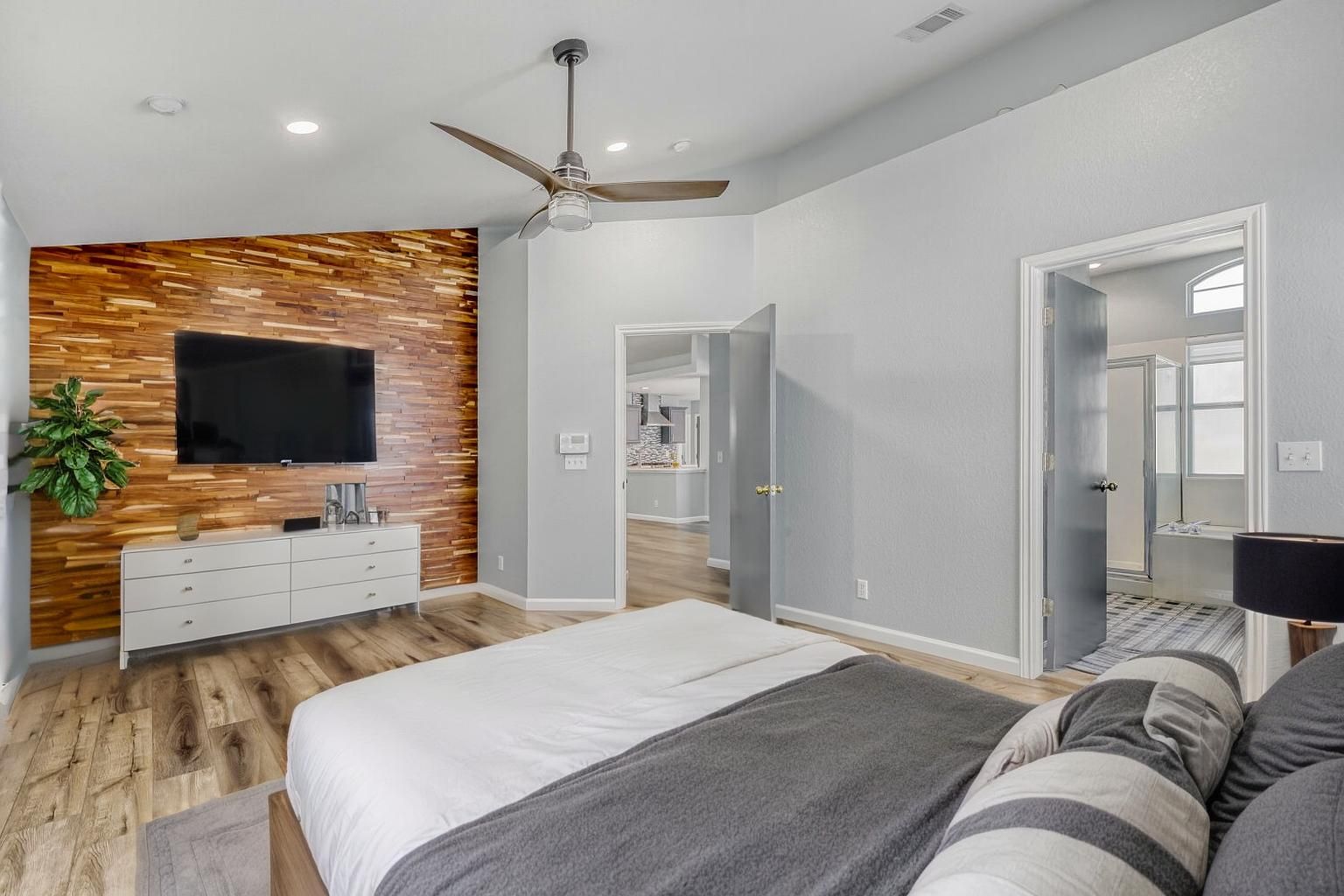 2529 Tandi Trail Round Rock, TX 78664 - Photo 16 of 32 a bedroom with a bed and a flat screen tv