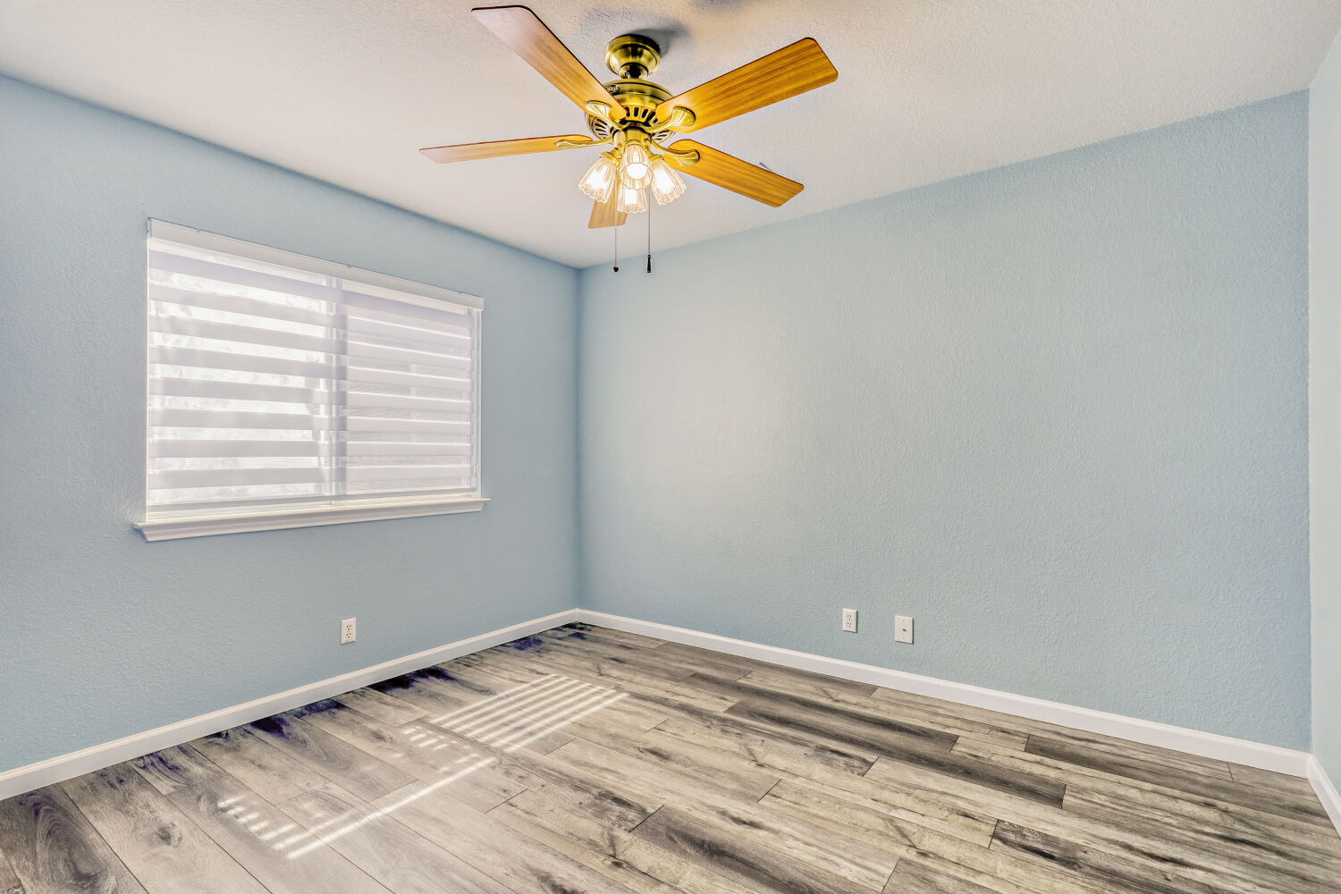 2529 Tandi Trail Round Rock, TX 78664 - Photo 24 of 32 a view of a room with a window