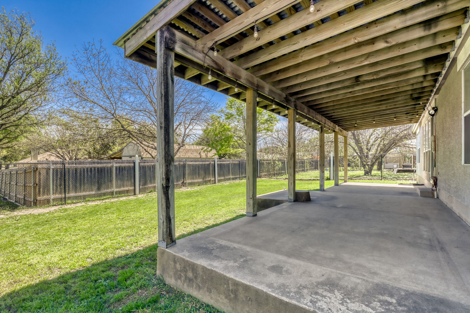 2529 Tandi Trail Round Rock, TX 78664 - Photo 30 of 32 a view of a backyard with swimming pool