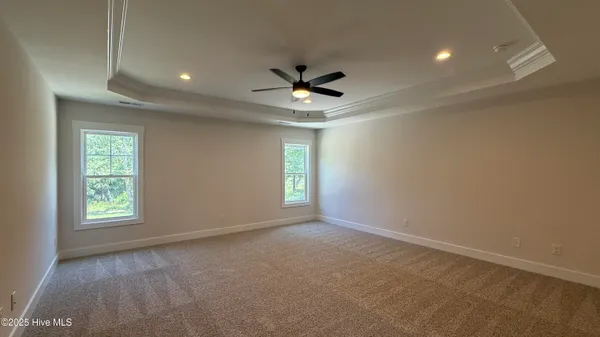 $584,900 | 295 East Ivybridge Drive, Hubert, NC 28539