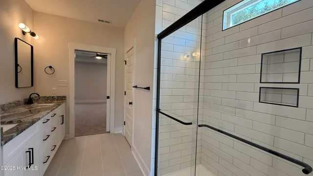 $584,900 | 295 East Ivybridge Drive, Hubert, NC 28539