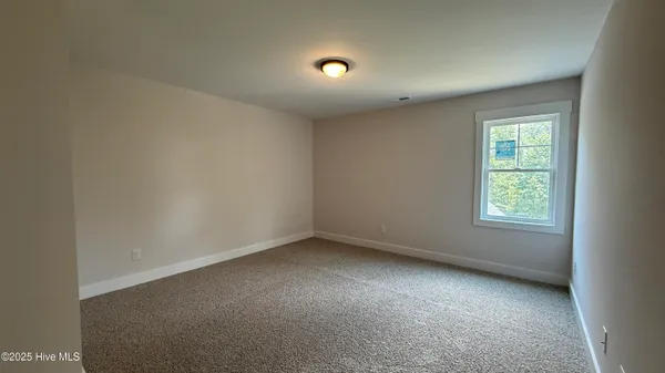 $584,900 | 295 East Ivybridge Drive, Hubert, NC 28539