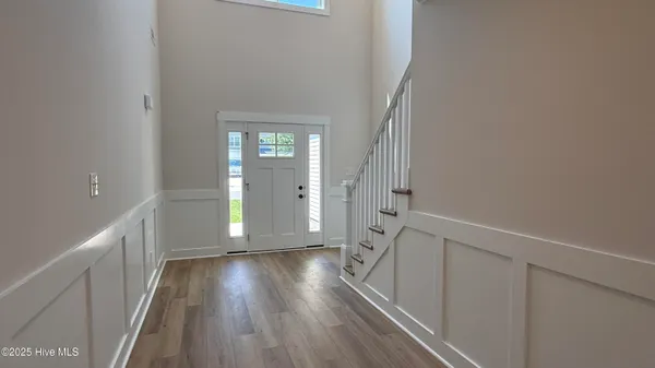 $584,900 | 295 East Ivybridge Drive, Hubert, NC 28539