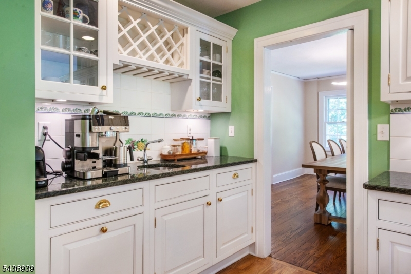 11 Yorke Road Mountain Lakes, NJ 07046 - Photo 20 of 50