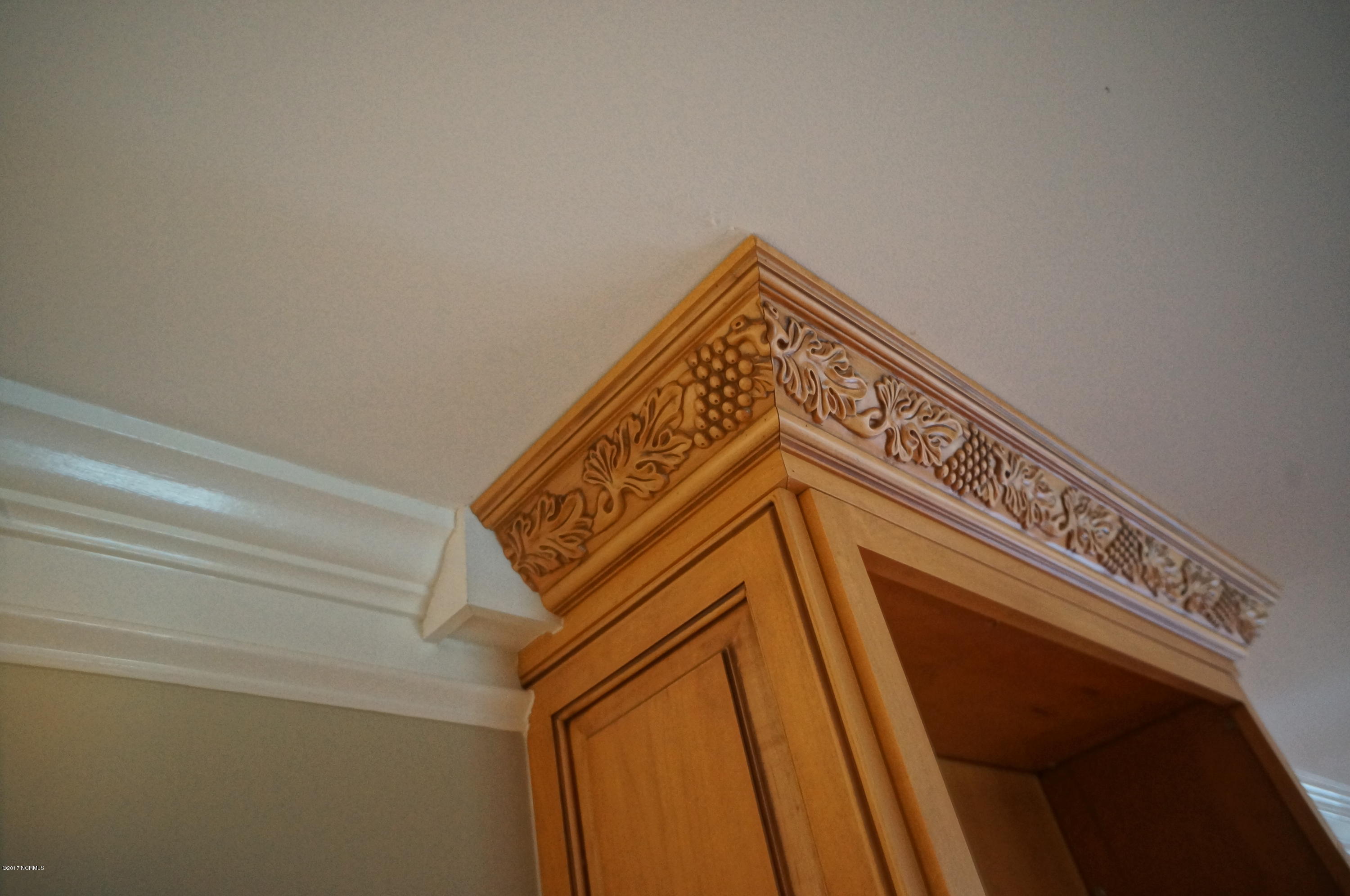 133 Geneva Road New Bern, NC 28562 - Photo 20 of 34 Excellent Moldings