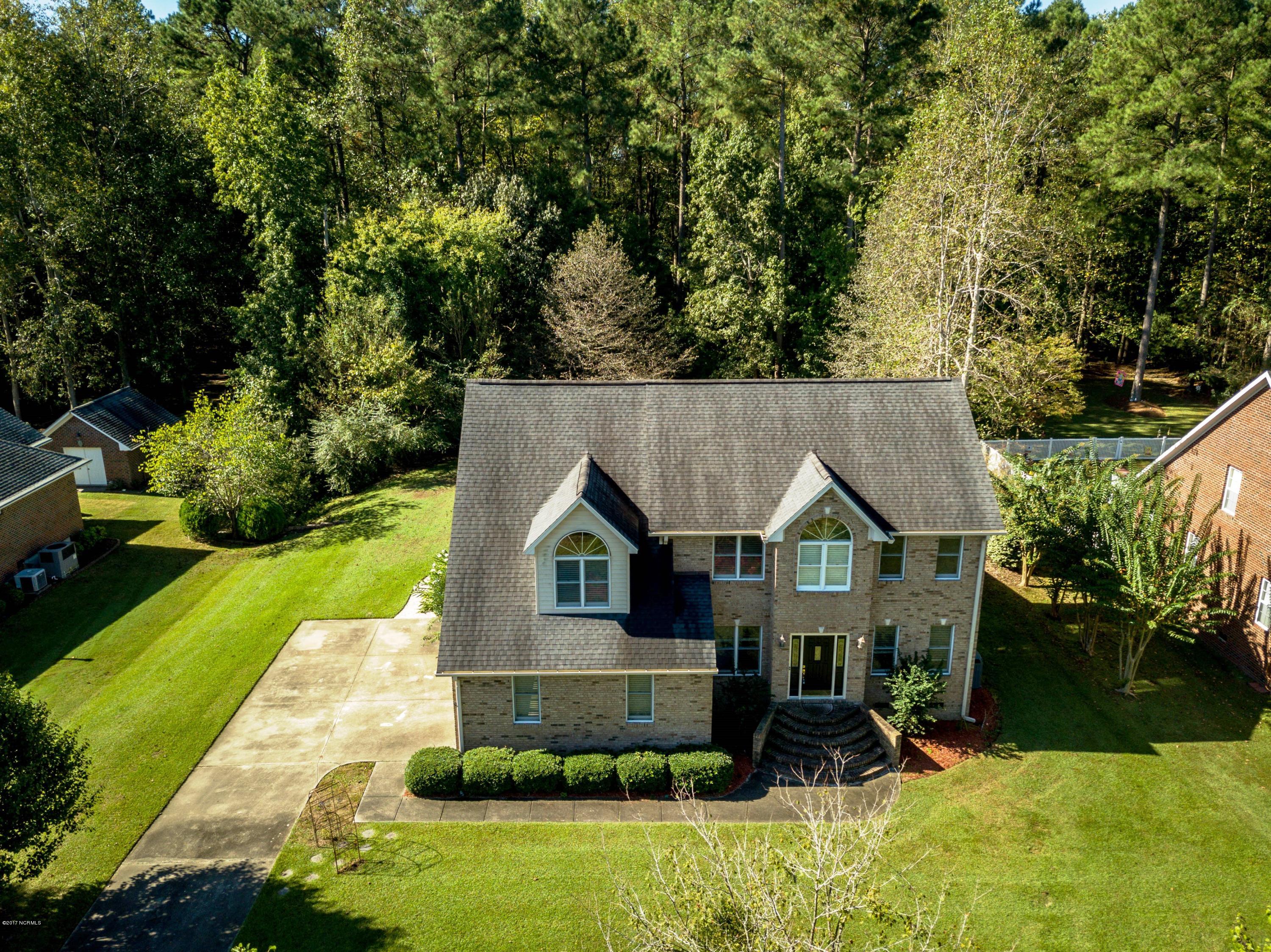 133 Geneva Road New Bern, NC 28562 - Photo 2 of 34 Brick Beauty