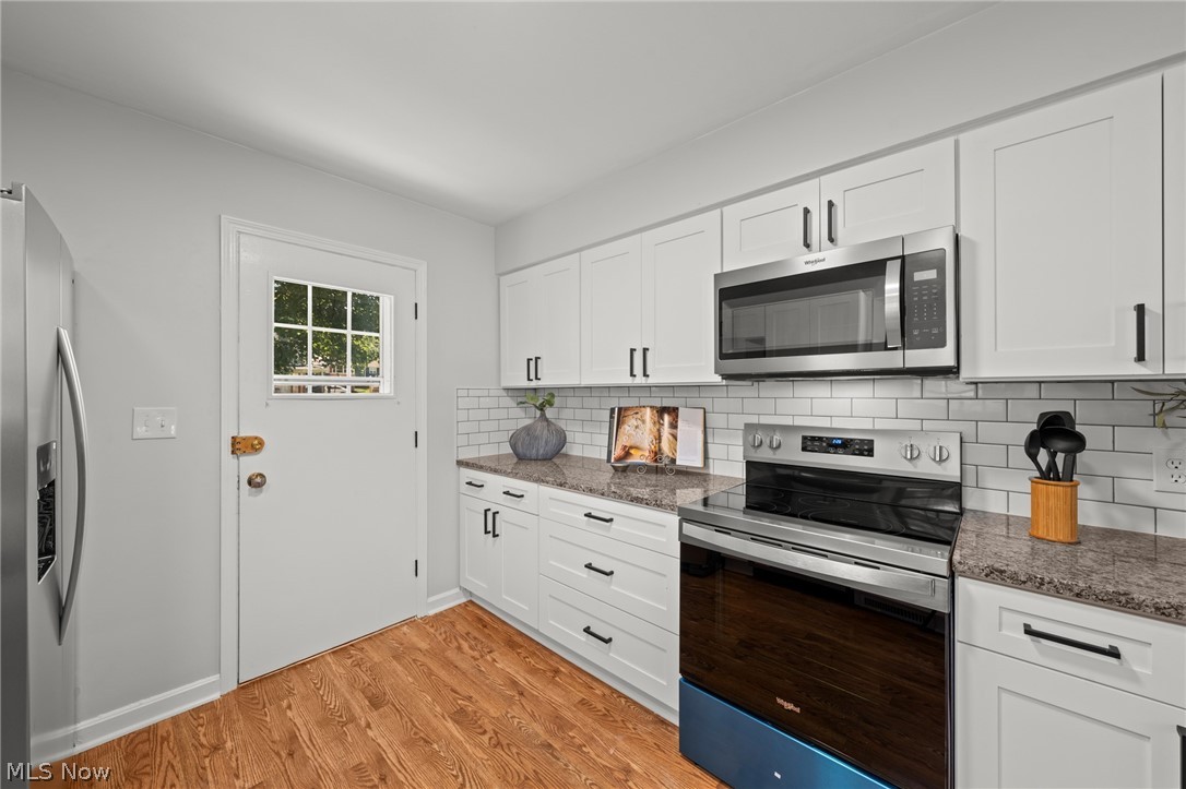 2876 Farmdale Road Akron, OH 44312 - Photo 17 of 43 Gallery Image 17