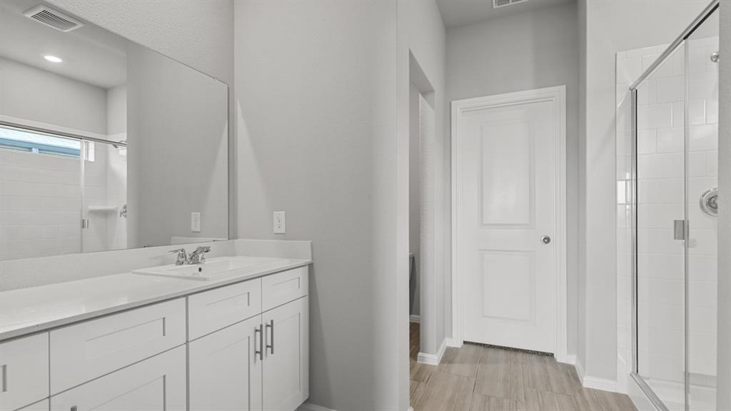 450 Blanco Drive Azle, TX 76020 - Photo 6 of 17