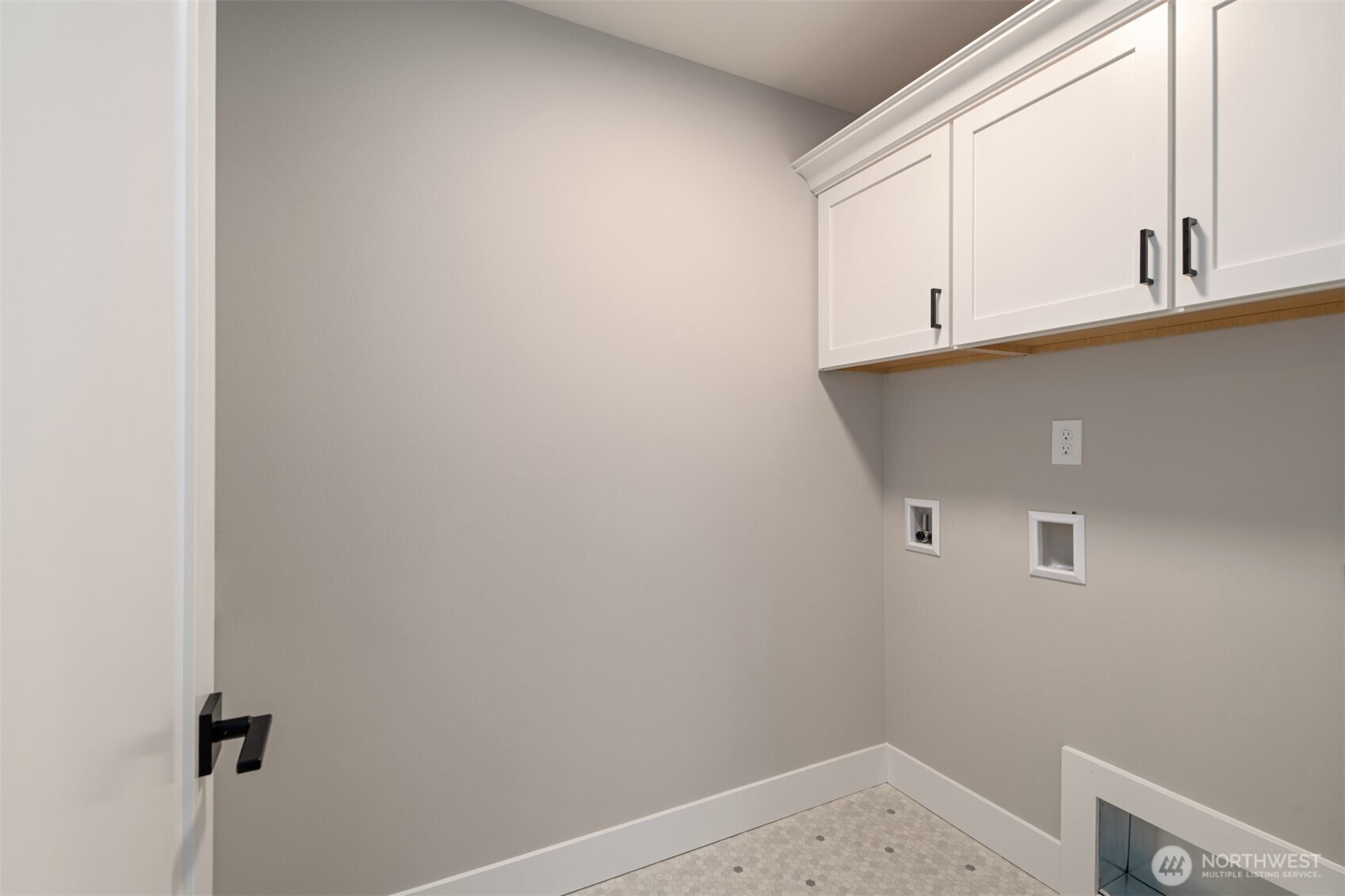 13025 75th Place South Seattle, WA 98178 - Photo 16 of 27