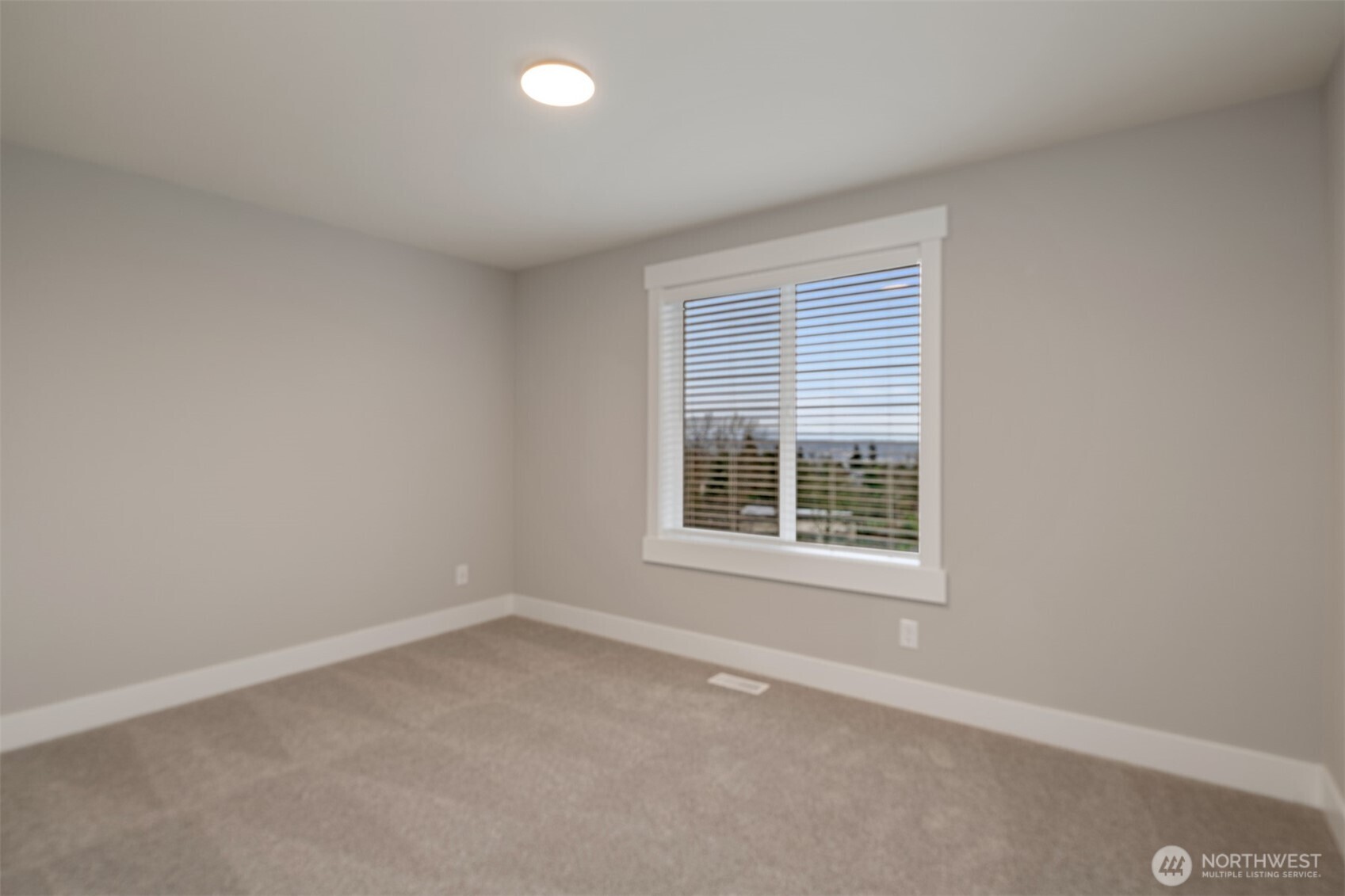 13025 75th Place South Seattle, WA 98178 - Photo 23 of 27