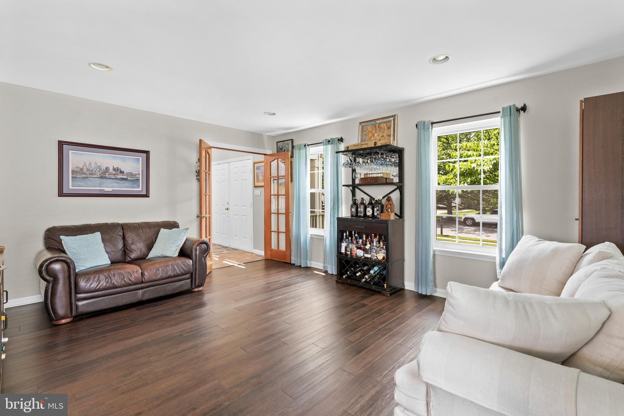 5 Equitation Way Sewell, NJ 08080 - Photo 4 of 34 Gallery Image 4
