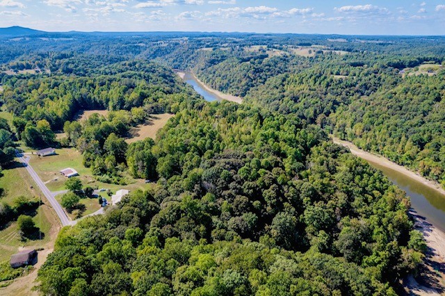 0 Bolestown Loop Alpine, TN 38543 - Photo 9 of 18 an aerial view of a house with a yard