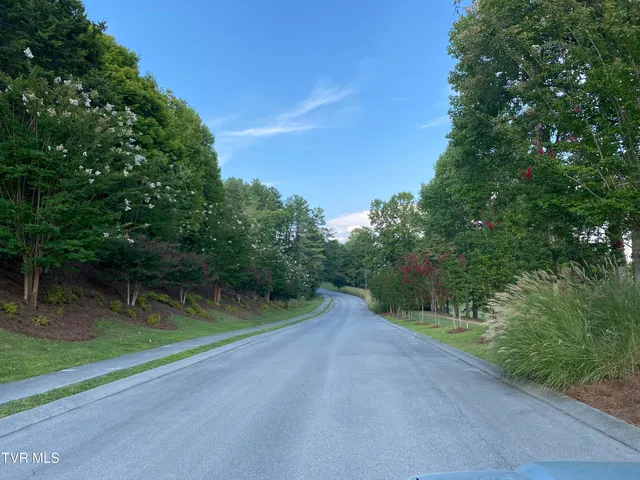 $124,900 | 1234 Ridgetop Trail, Unit 10, Kingsport, TN 37664