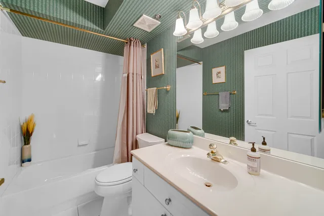 a view of a hallway with elevator