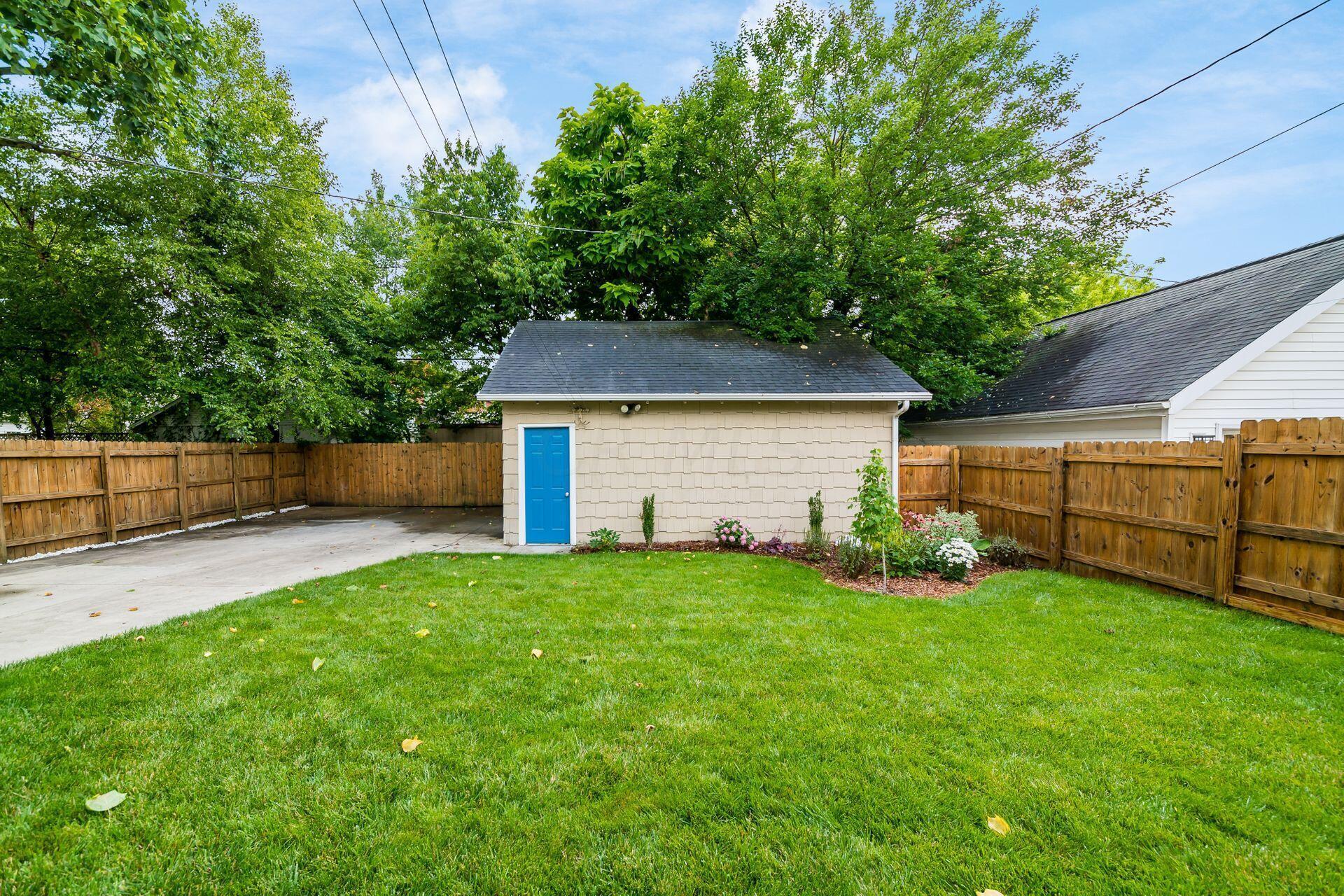 233 Chatham Road Columbus, OH 43214 - Photo 46 of 57 054_f46ea_L 233 Chatham Rd127